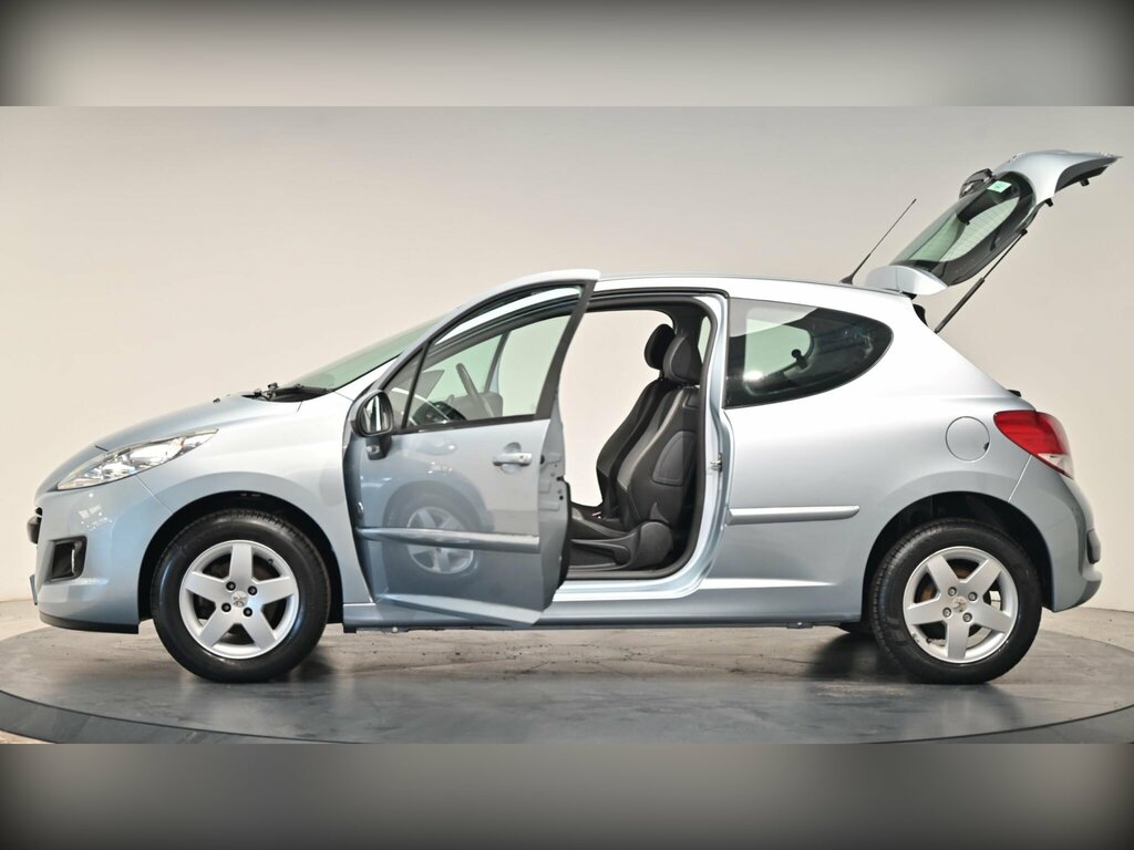 Peugeot 207 1.6 Hdi Blue #31