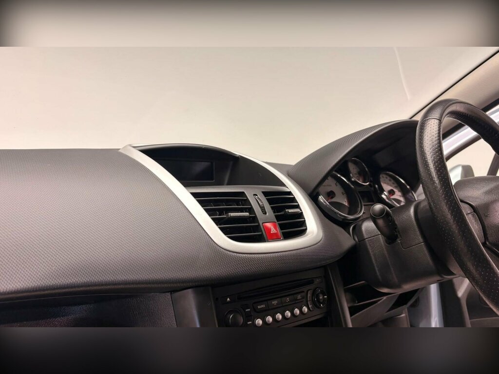 Peugeot 207 1.6 Hdi Blue #50