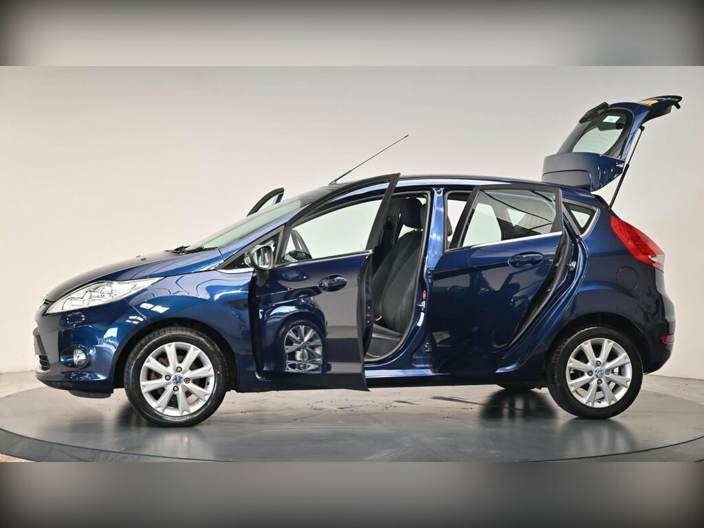 Ford Fiesta Fiesta Zetec Blue #31