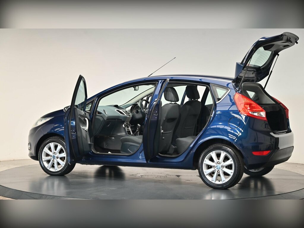 Ford Fiesta Fiesta Zetec Blue #33