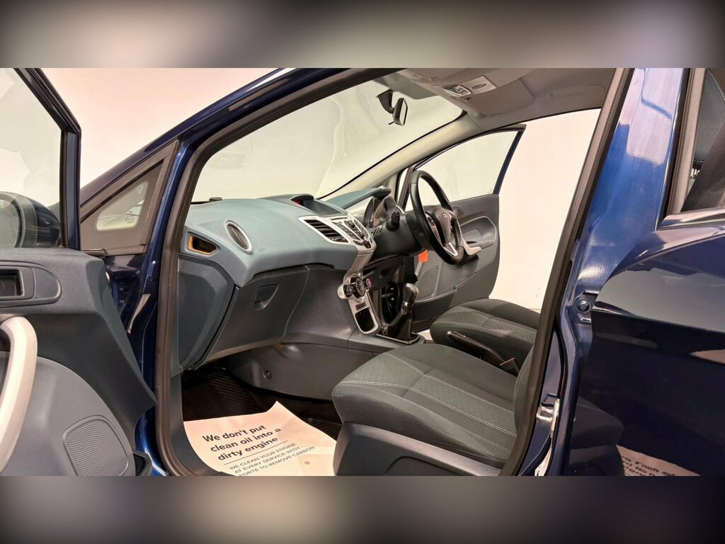Ford Fiesta Fiesta Zetec Blue #47