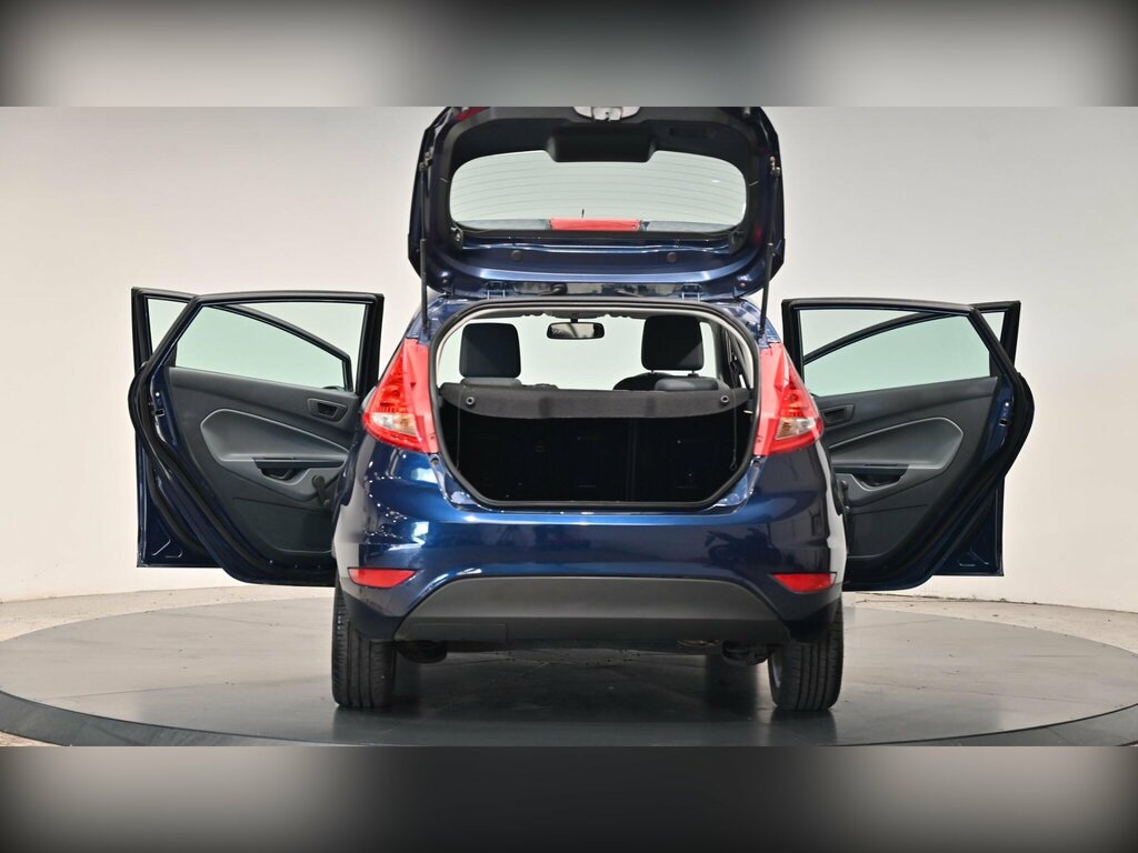 Ford Fiesta Fiesta Zetec Blue #36