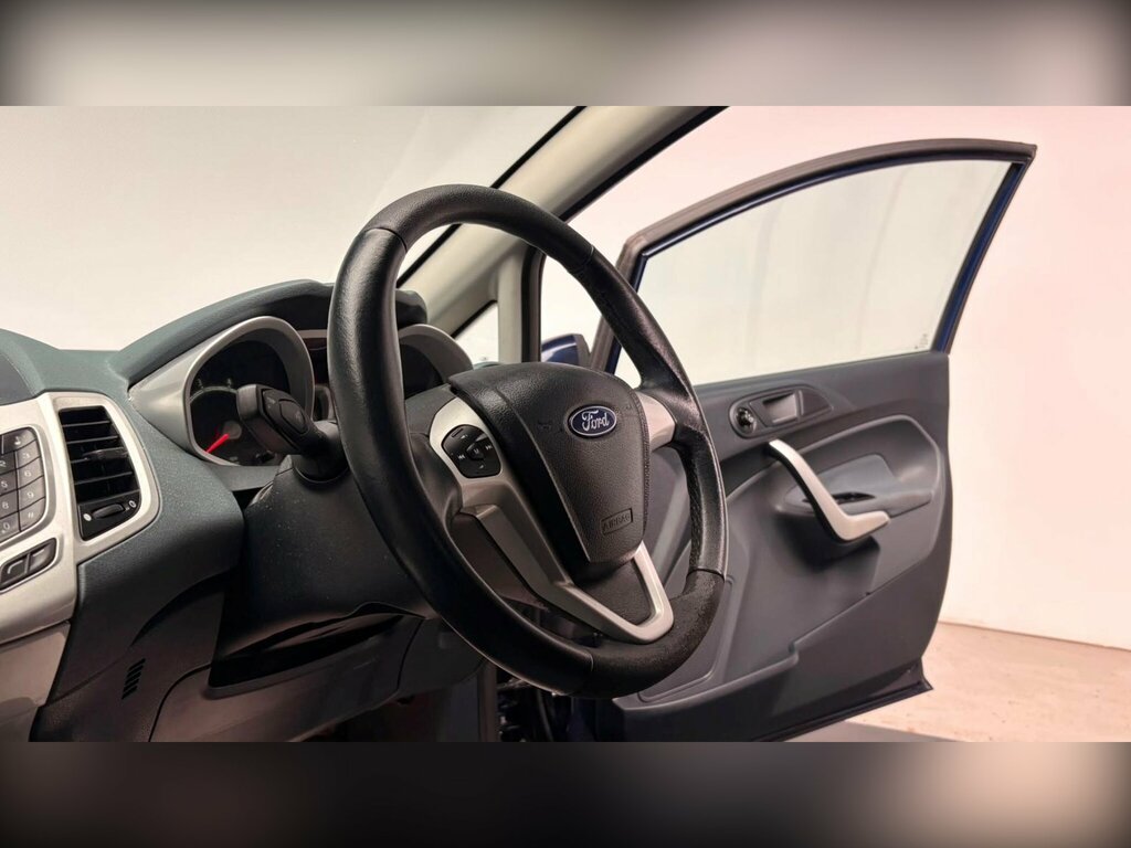 Ford Fiesta Fiesta Zetec Blue #55