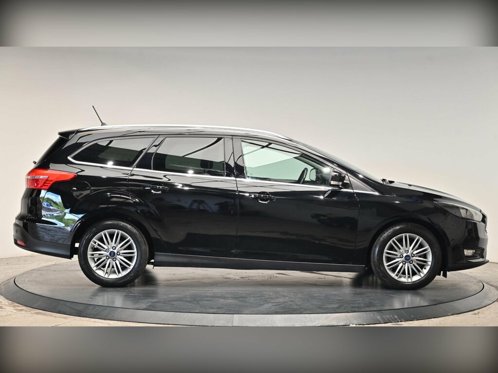Ford Focus 1.5 Tdci Zetec Edition Euro 6 Ss Black #4
