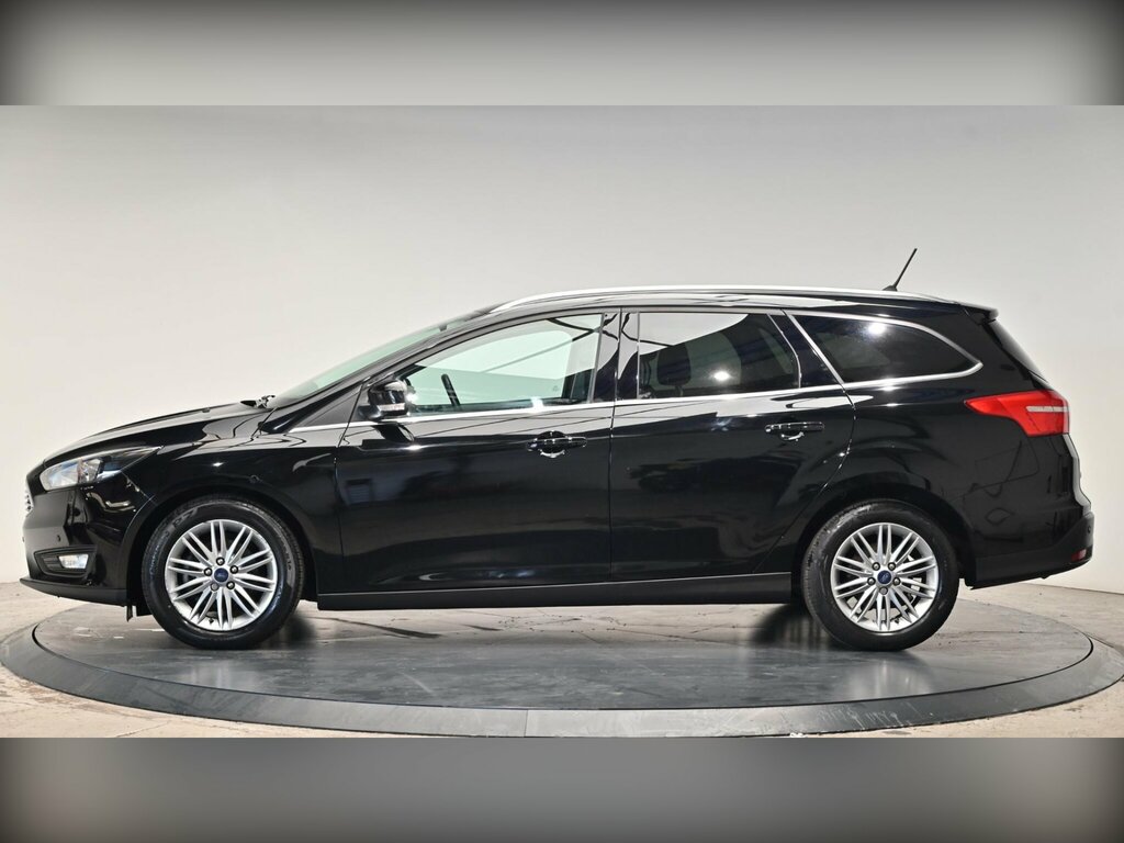 Ford Focus 1.5 Tdci Zetec Edition Euro 6 Ss Black #3