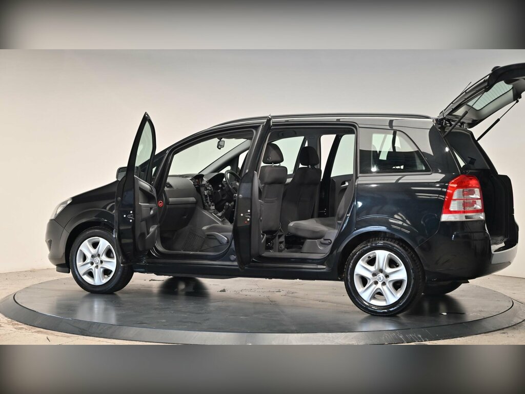 Vauxhall Zafira 7 Seater 1.6 Design Silver #32