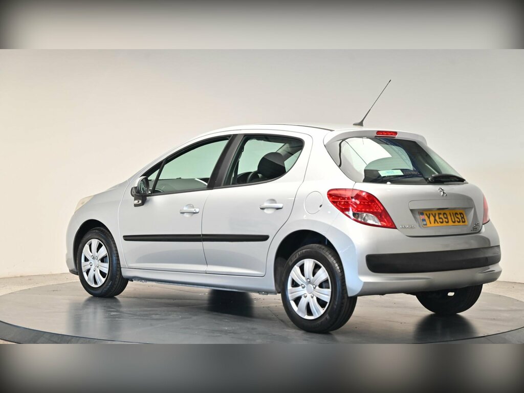 Peugeot 207 207 Verve Hdi 70 Red #15