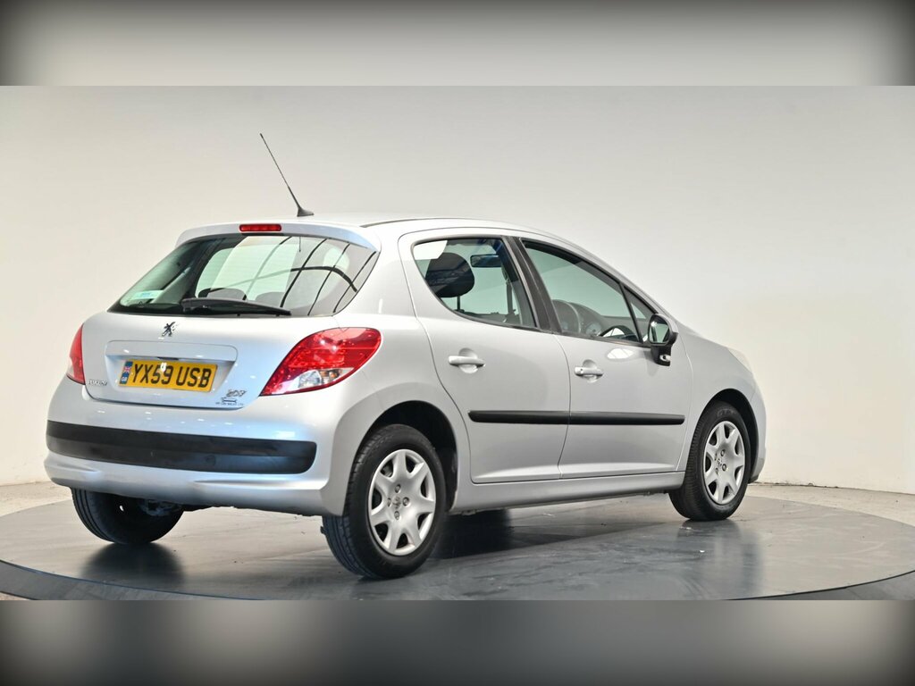 Peugeot 207 207 Verve Hdi 70 Red #19