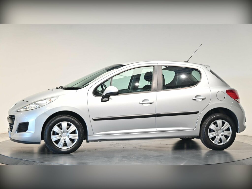 Peugeot 207 207 Verve Hdi 70 Red #12
