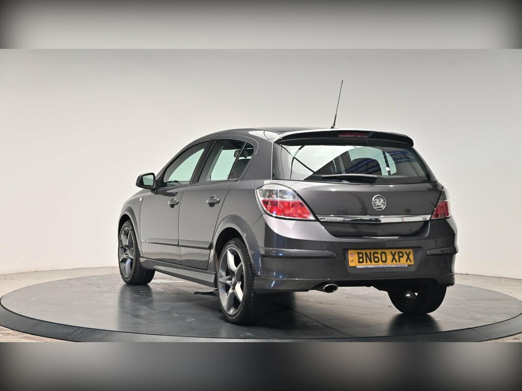 Vauxhall Astra 1.6I 16V Design 115 Sh Alloys Ac Black #17