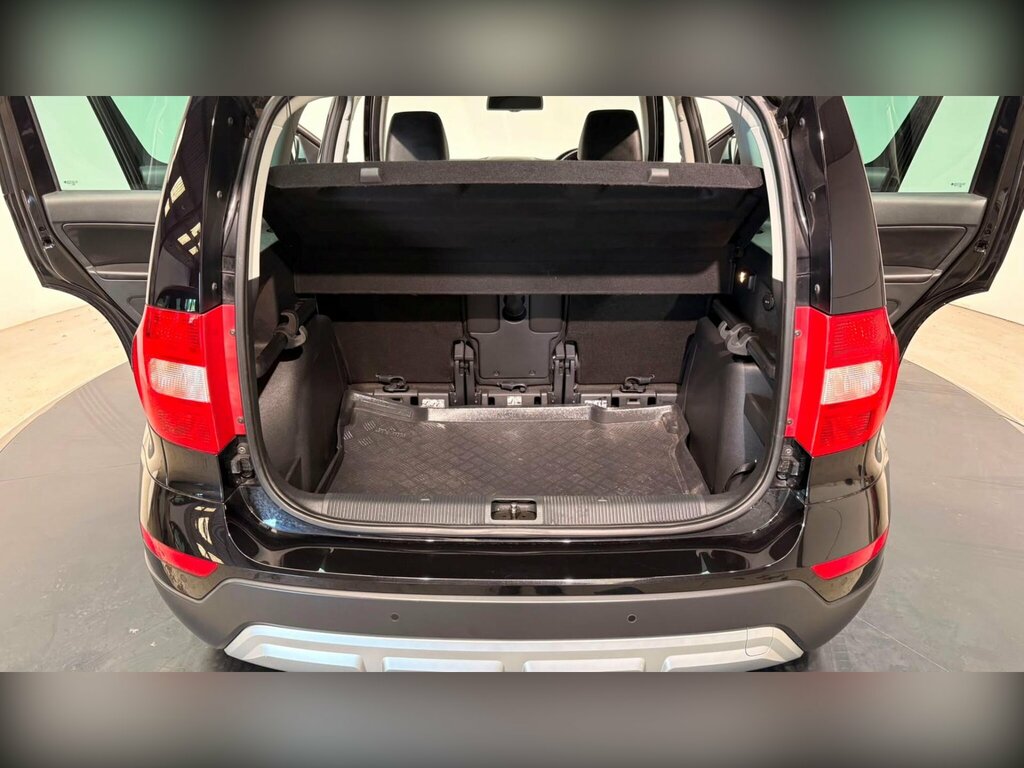 Skoda Yeti Yeti Outdoor Se Tsi S-a White #63
