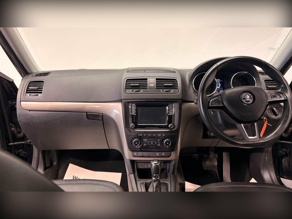 Skoda Yeti Yeti Outdoor Se Tsi S-a White #52