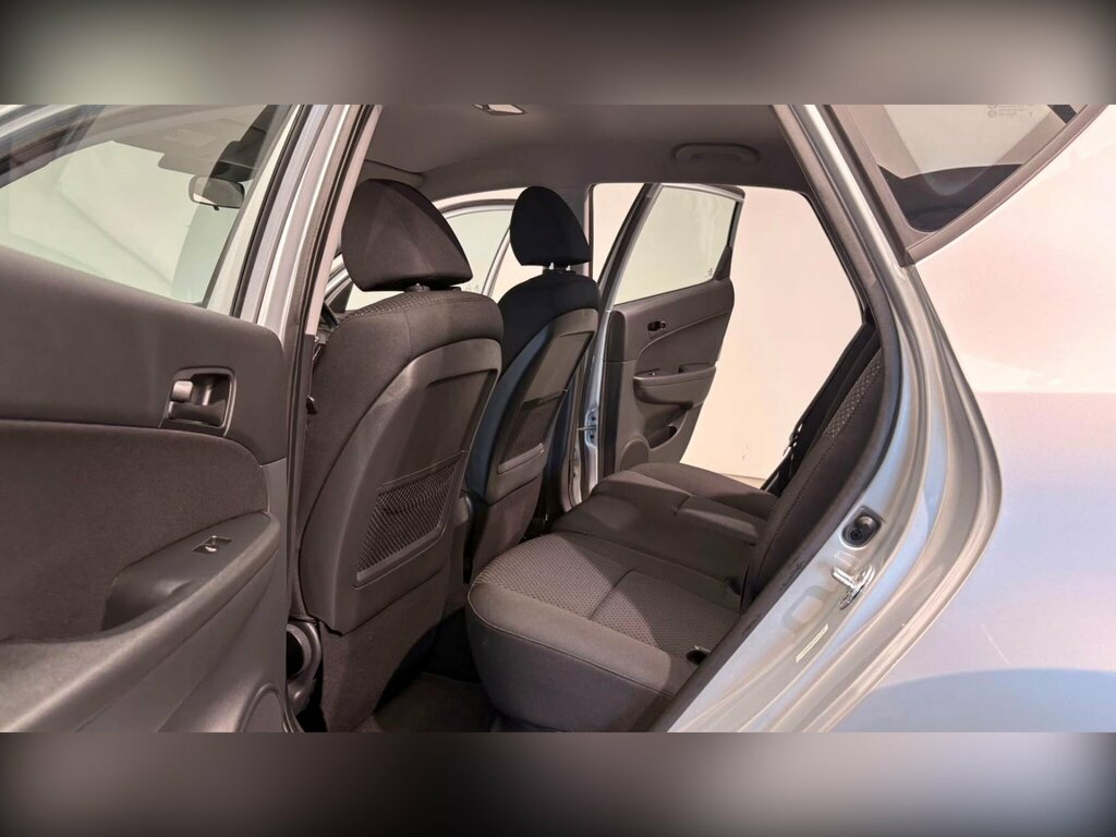 Hyundai I30 1.4 Comfort Euro 4 Grey #49