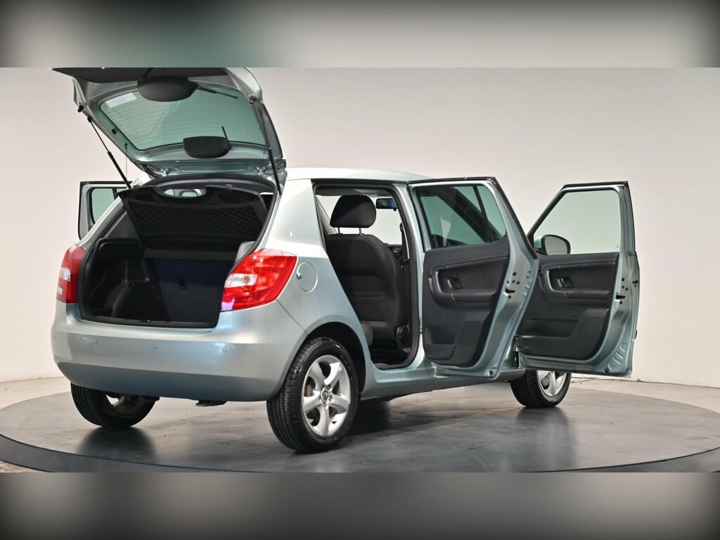 Skoda Fabia 1.2 Monte Carlo Edition, 5Dr. White #38