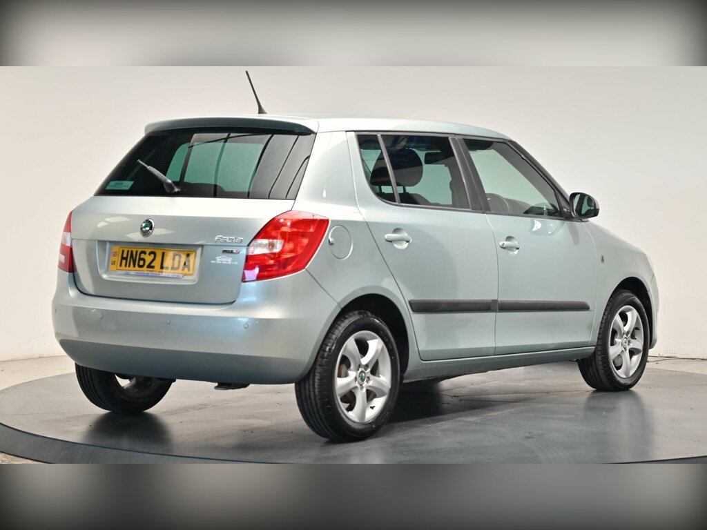 Skoda Fabia 1.2 Tsi Se Plus Euro 5 Green #6