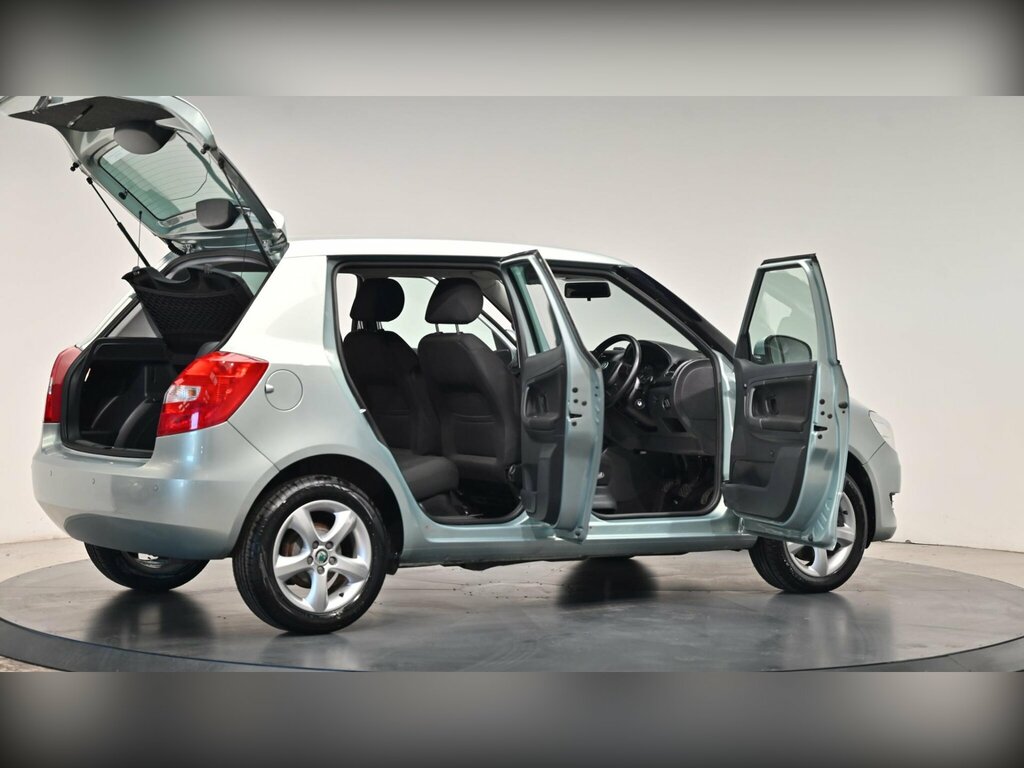 Skoda Fabia 1.2 Monte Carlo Edition, 5Dr. White #39