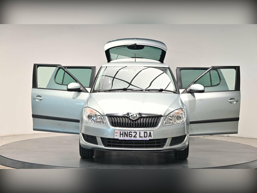 Skoda Fabia 1.2 Monte Carlo Edition, 5Dr. White #27