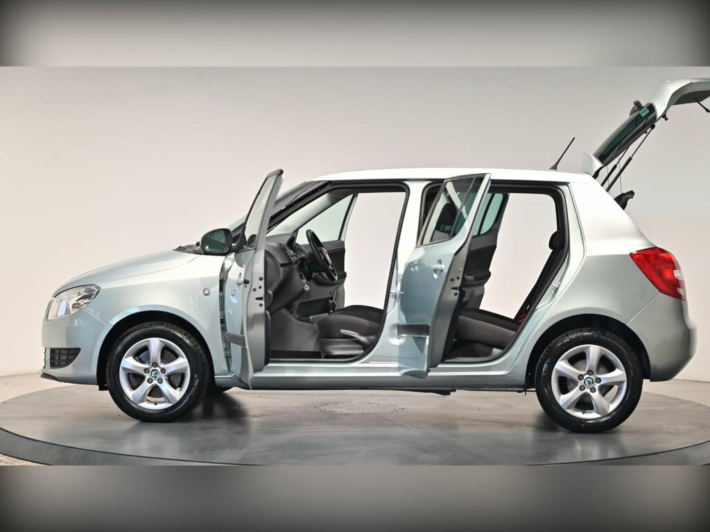 Skoda Fabia 1.2 Monte Carlo Edition, 5Dr. White #32