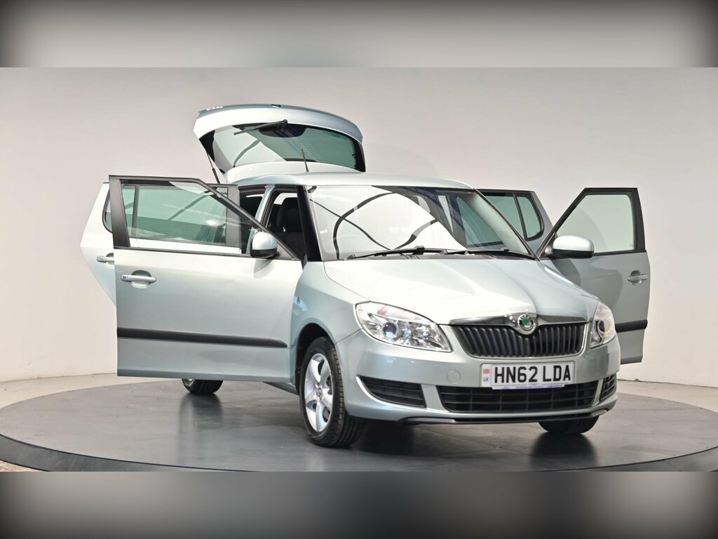 Skoda Fabia 1.2 Monte Carlo Edition, 5Dr. White #26