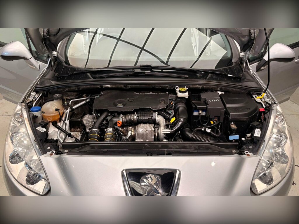 Peugeot 308 1.6 Vti Allure Euro 5 White #98