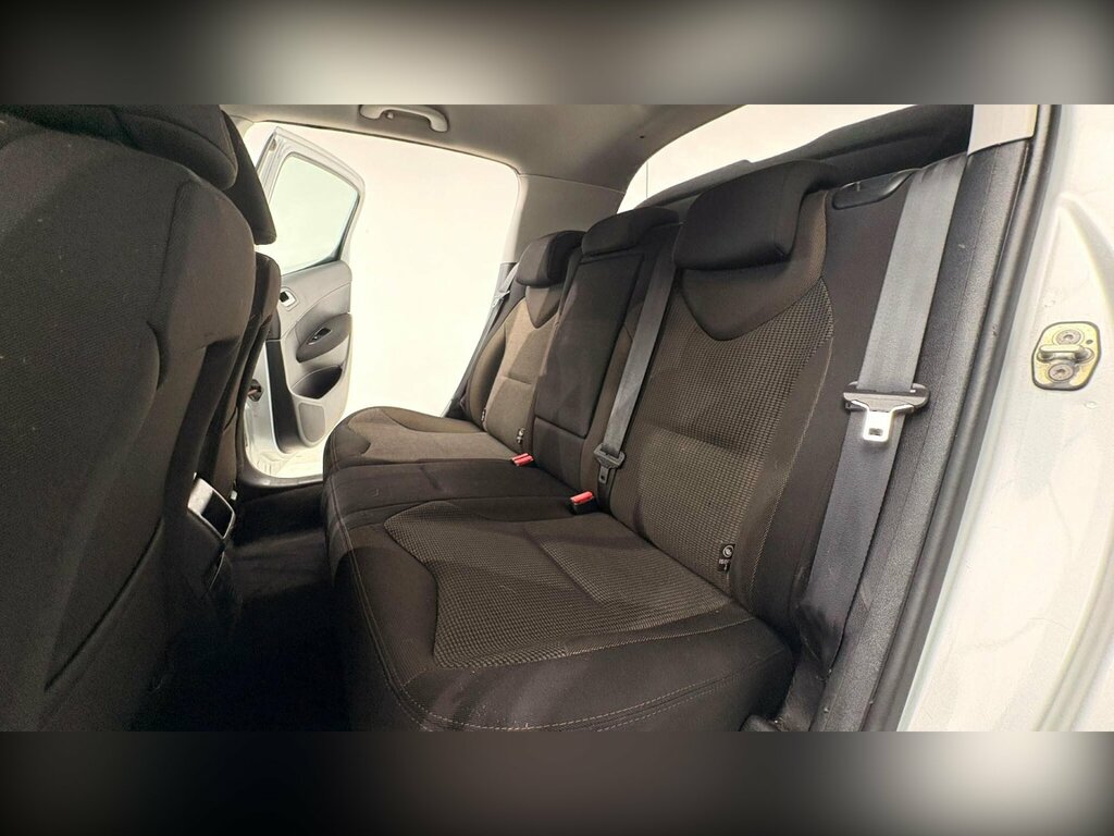 Peugeot 308 1.6 Vti Allure Euro 5 White #96