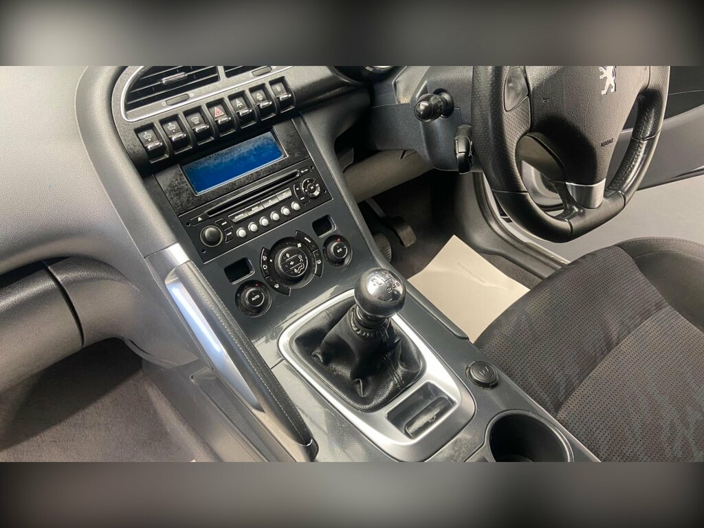 Peugeot 3008 1.6 Hdi Sport Egc Euro 5 Black #21