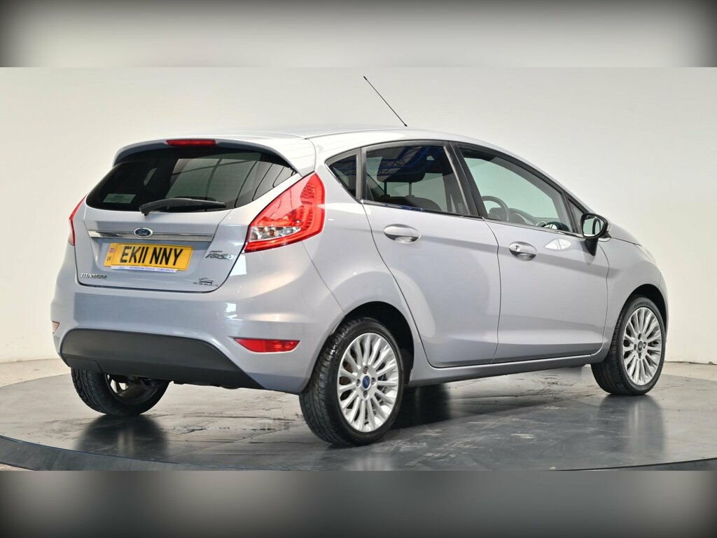 Ford Fiesta 1.4 Titanium Silver #6