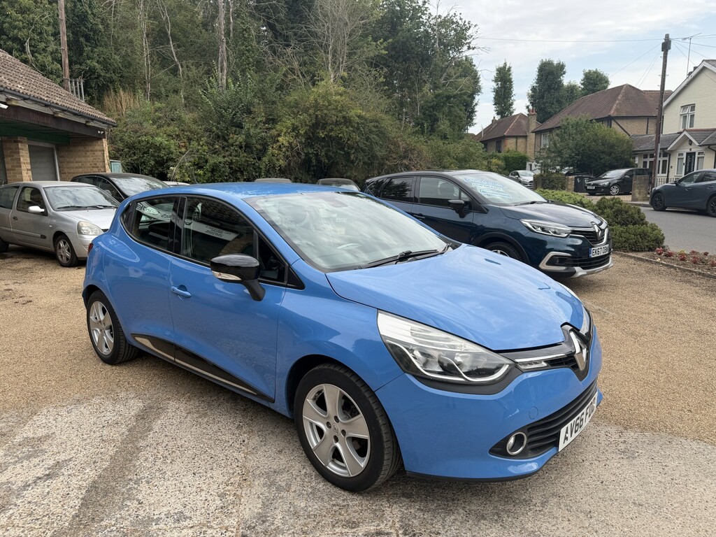 Renault Clio 1.2 Dynamique Nav Low Mileage Full Service History Blue
