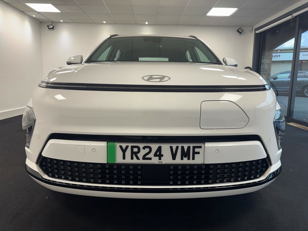 Hyundai Kona 65.4Kwh Advance Suv 21 White #2
