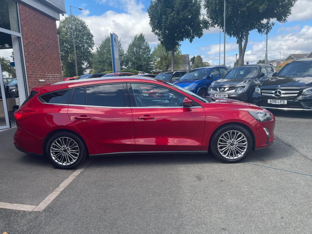 Ford Focus 1.0T Ecoboost Titanium X Estate #3