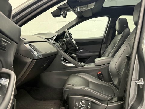 Jaguar E-Pace 2.0 D180 R-dynamic Grey #3