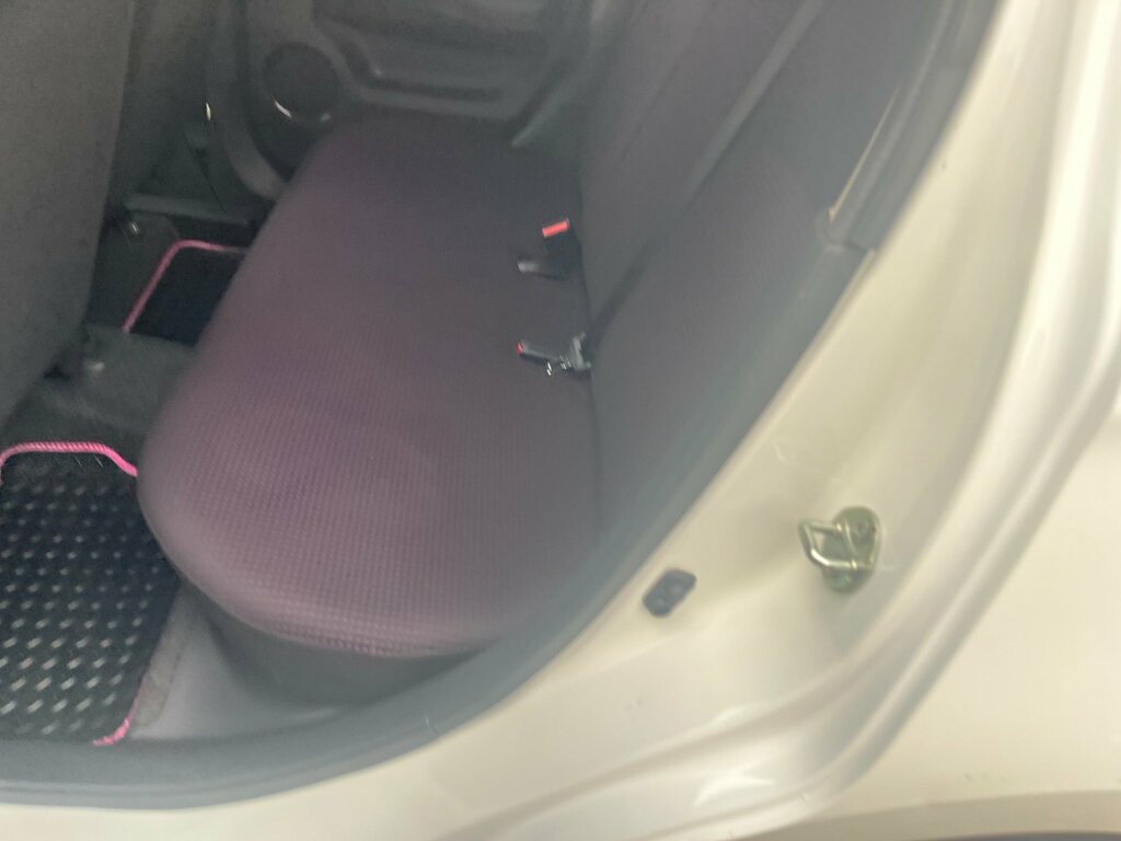 Mitsubishi Mirage 1.0 1 Hatchback Euro 5 70 Ps White #7