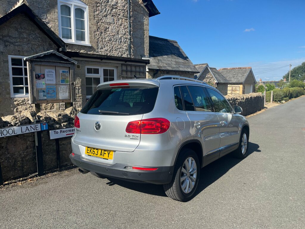 Volkswagen Tiguan 2.0 Tdi Bluemotion Tech Match Suv Manua Silver #4