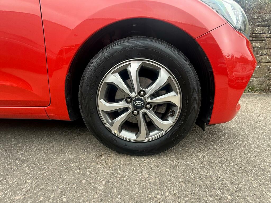 Hyundai I20 1.2 Mpi Se Red #3