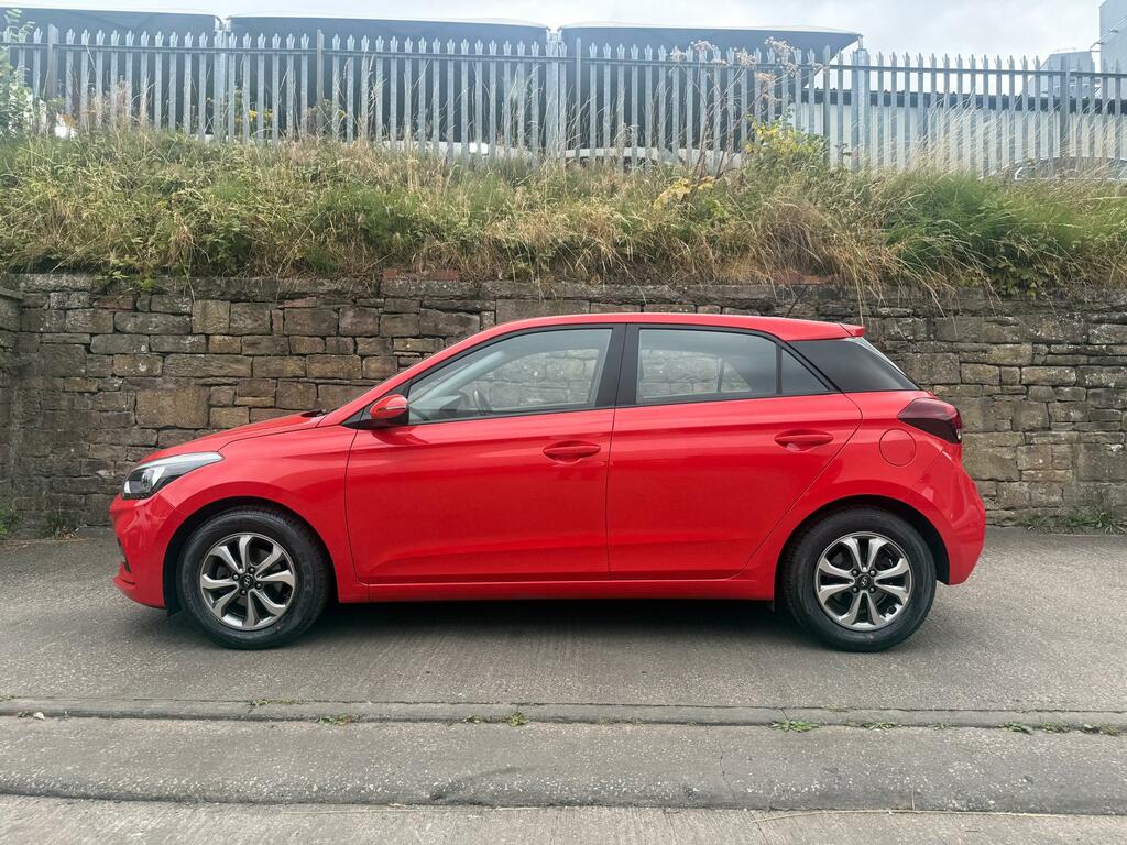 Hyundai I20 1.2 Mpi Se Red #5