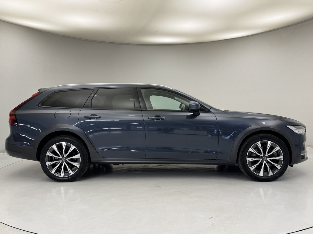Volvo V90 Cross Country 2.0 B5d Cross Country Plus Awd Blue #5