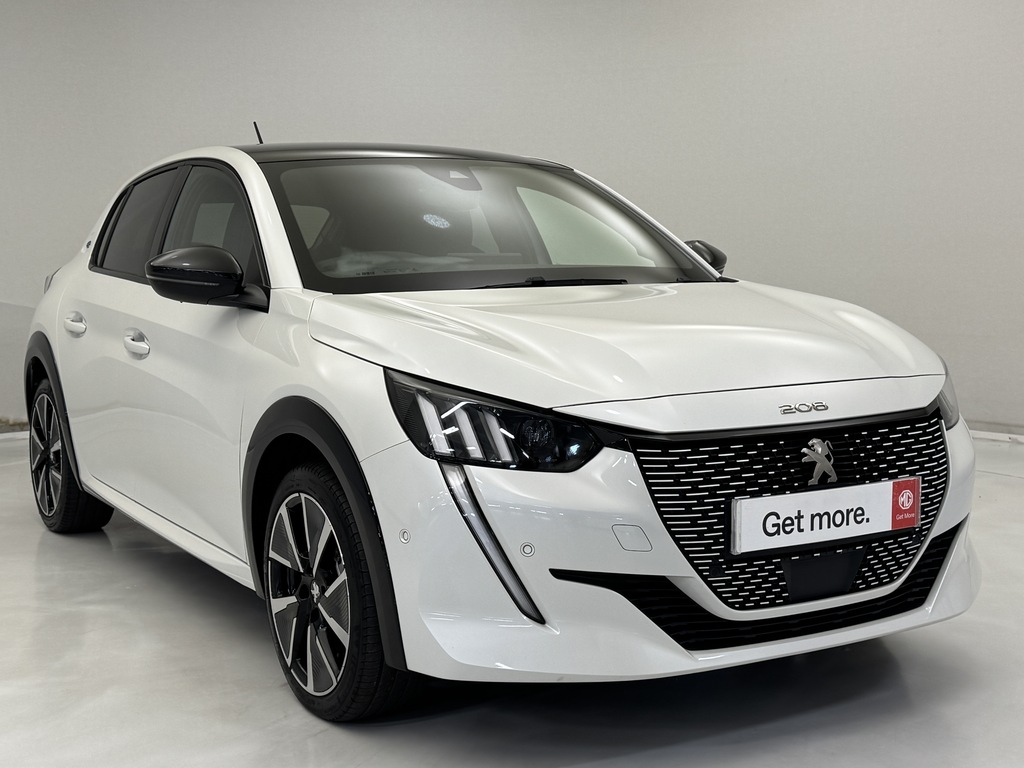 Peugeot e-208 100Kw Gt Premium 50Kwh FG23VMX White #3