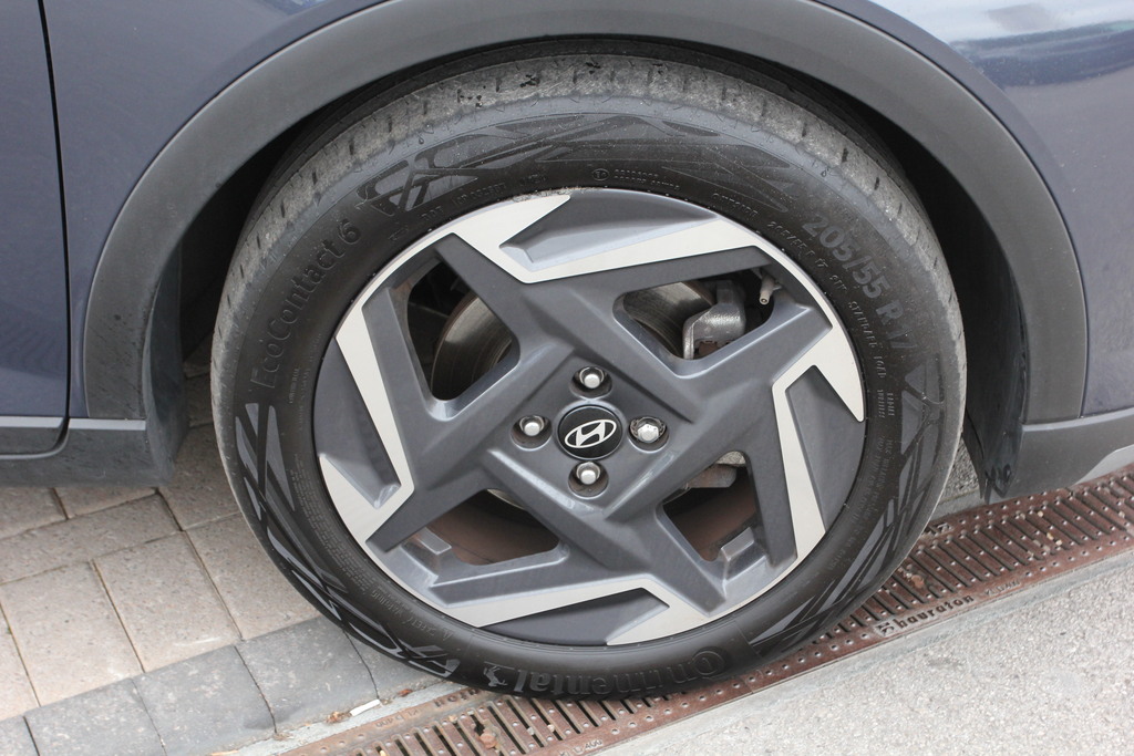 Hyundai Bayon 1.0 Tgdi Premium Dct EA74BPV Grey #4