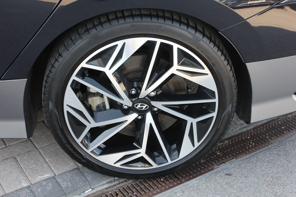 Hyundai Ioniq 6 Ultimate Grey #7