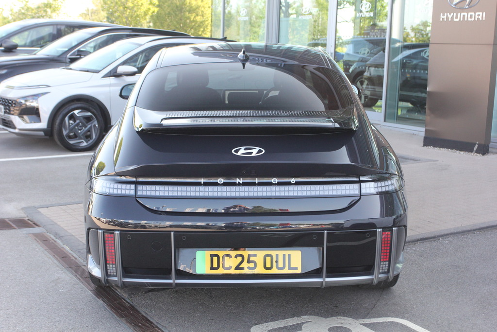 Hyundai Ioniq 6 168Kw Premium 77Kwh Blue #4