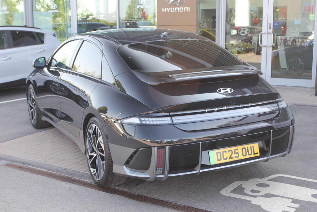 Hyundai Ioniq 6 168Kw Premium 77Kwh Blue #3