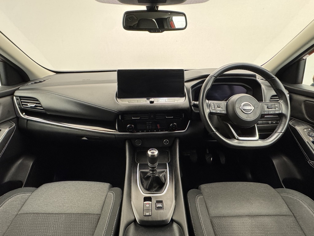 Nissan Qashqai 1.3 Dig-t Mh N-connecta DU72AXX Red #3