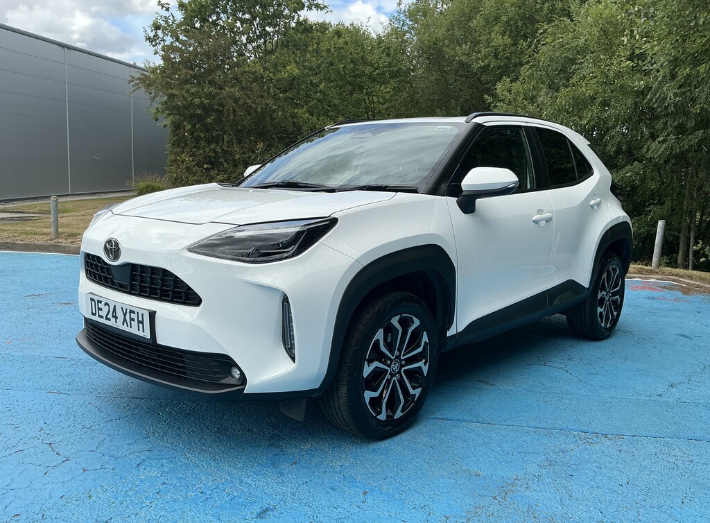 Toyota Yaris Cross 1.5 Hybrid Design Cvt DE24XFH White #4