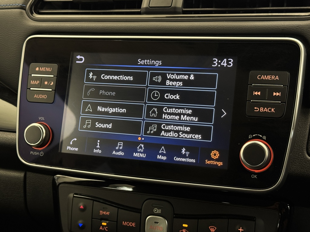 Nissan Leaf 39Kwh N-connecta Hatchback 150 Grey #26