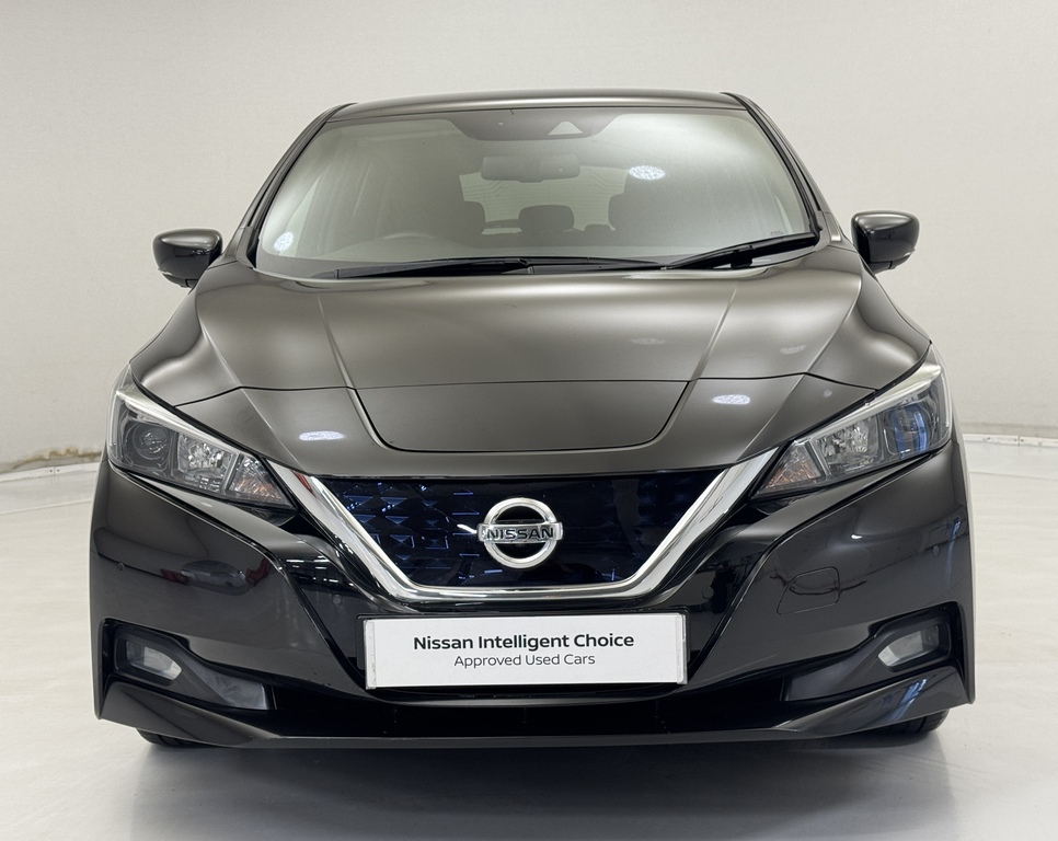Nissan Leaf 110Kw N-connecta 40Kwh Black #4