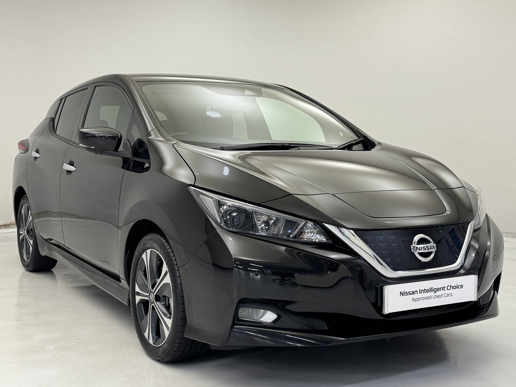 Nissan Leaf 110Kw N-connecta 40Kwh Black #2