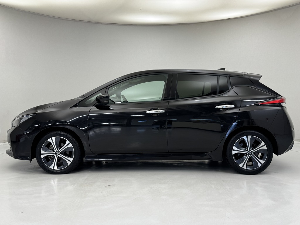 Nissan Leaf 110Kw N-connecta 40Kwh Black #6