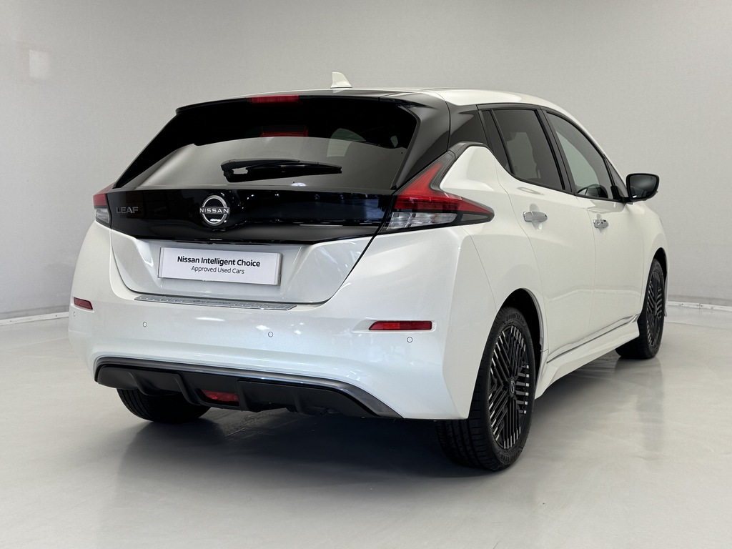 Nissan Leaf 160Kw E Tekna 59Kwh White #6