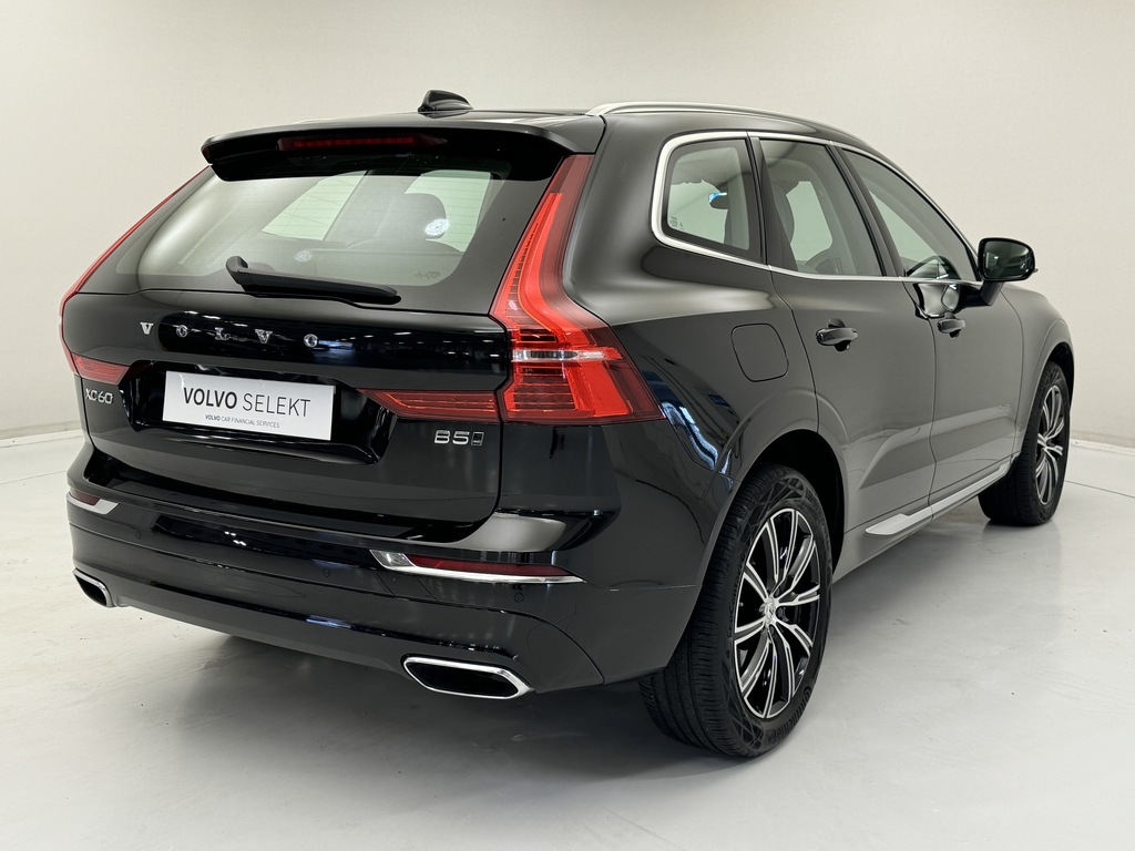 Volvo XC60 2.0 B5p 250 Inscription Awd Geartronic Black #6