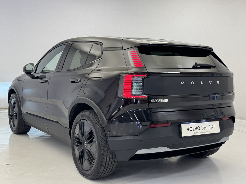 Volvo EX30 Cross Country 315Kw Tm Perf Cross Country Ultra 69Kwh Black #6